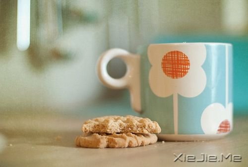 晚安心语：一个人并不孤单，想一个人才孤单 (3)