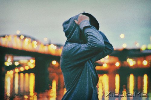 文字：我们停下脚步，只为走得更远 (2)